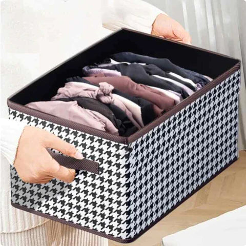 (30% DESCUENTO) Caja de ropa